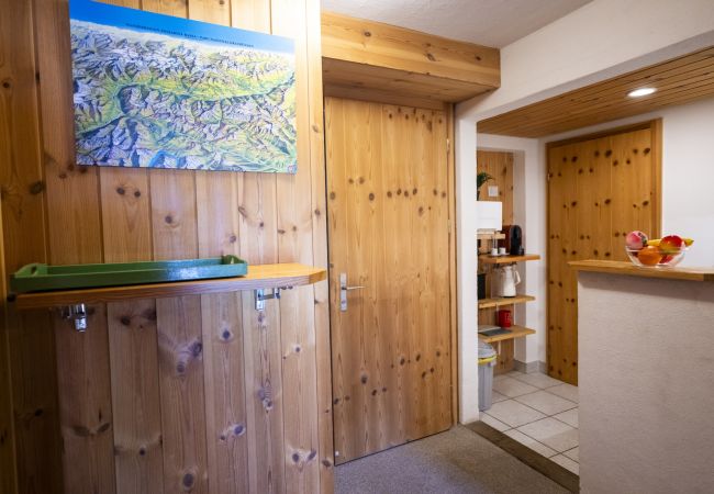 Studio in Ftan - Chasa Ulrica: Ruhige 1.5-Zimmerwohnung in Ftan mit Aussensitzplatz Studio in Ftan - Chasa Ulrica: Ruhige 1.5-Zimmerwohnung in Ftan mit Aussensitzplatz