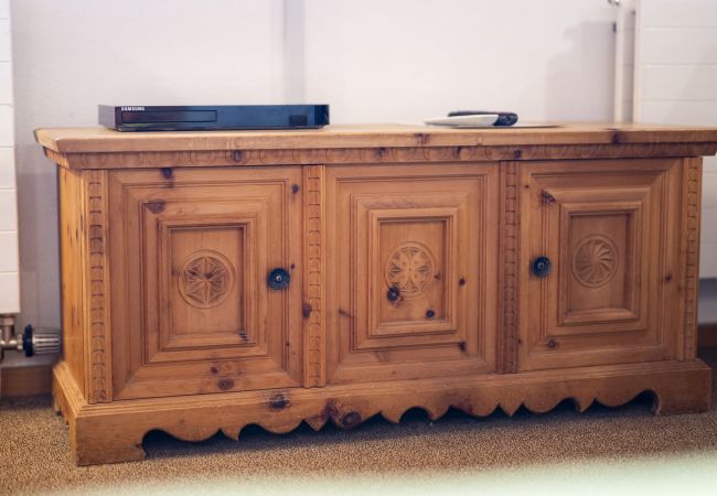 Studio in Ftan - Chasa Ulrica: Ruhige 1.5-Zimmerwohnung in Ftan mit Aussensitzplatz Studio in Ftan - Chasa Ulrica: Ruhige 1.5-Zimmerwohnung in Ftan mit Aussensitzplatz