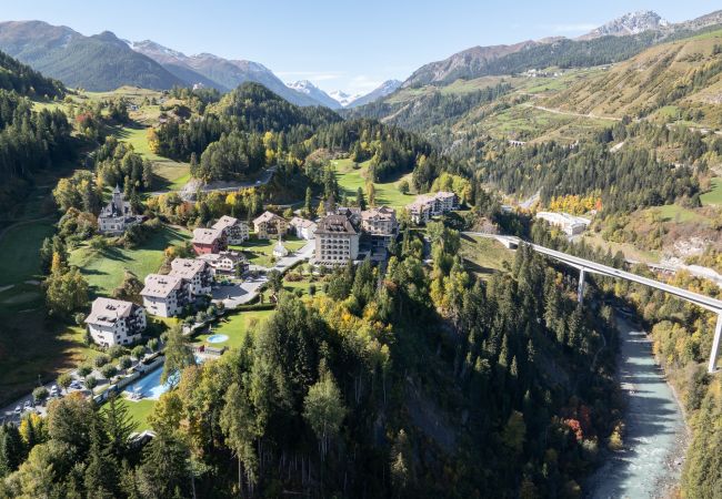Ferienwohnung in Vulpera - Chasa Valbernard 4105: Grosszügige 3.5-Zimmerwohnung mit Komfort und Bergblick Ferienwohnung in Vulpera - Chasa Valbernard 4105: Grosszügige 3.5-Zimmerwohnung mit Komfort und Bergblick