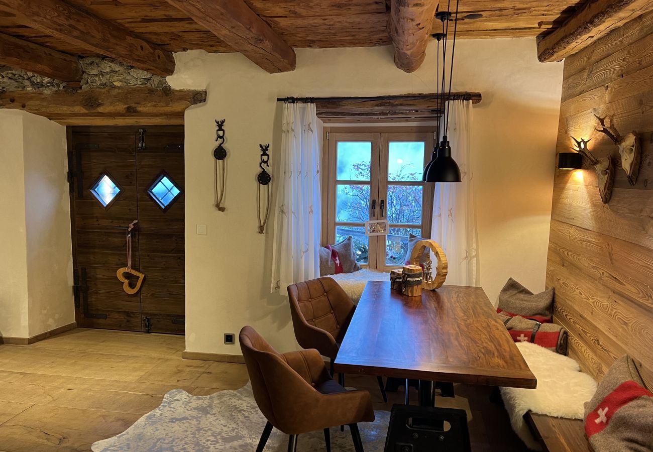 Villa in Sent - Chasa Sentima Sent