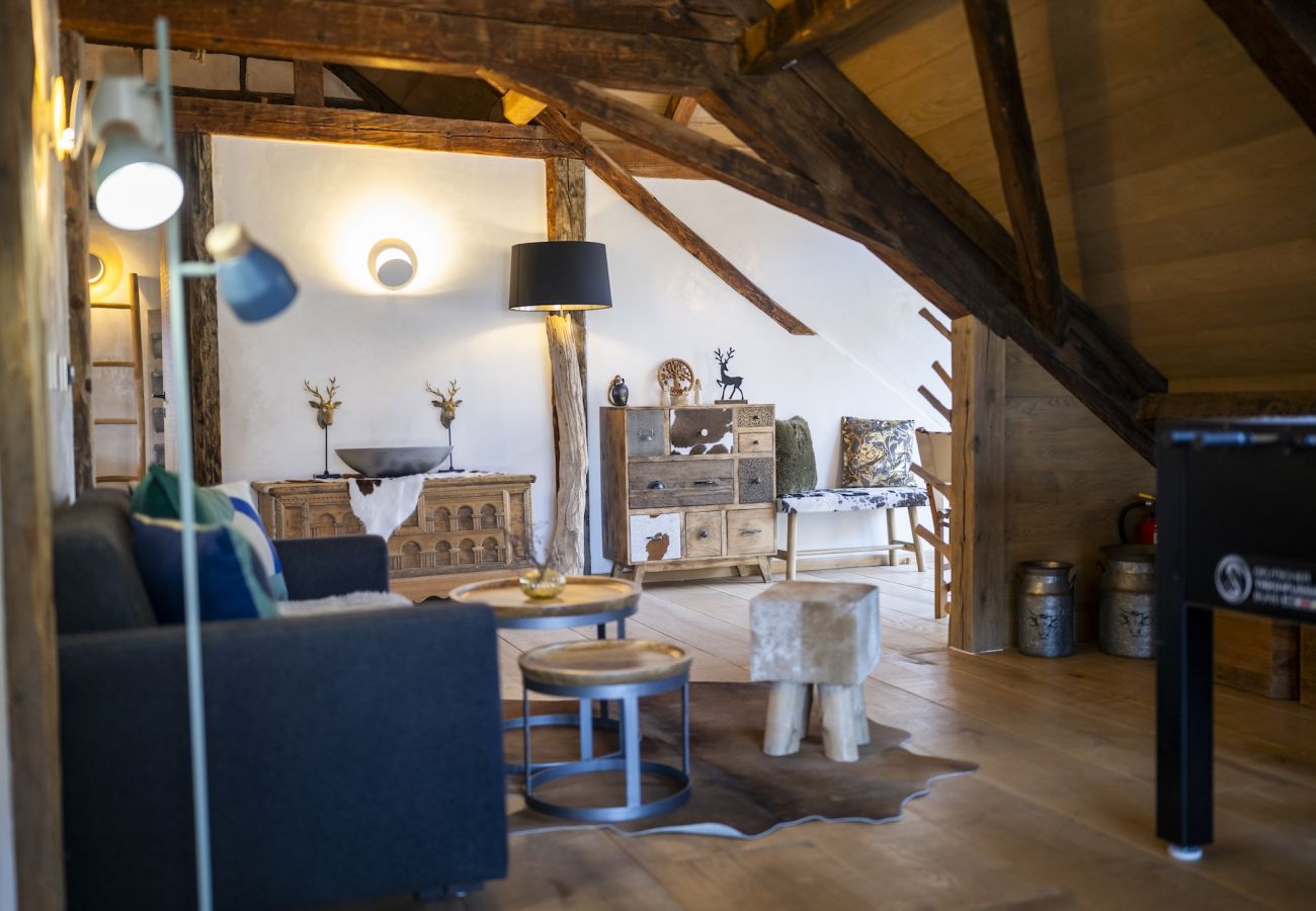 Chalet in Sent - Chasa Sentima – luxuriöser Engadiner Palazzo mit Panoramablick, Hotpot & Sauna direkt an der Talabfahrt 