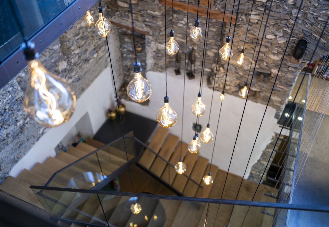 Chalet in Sent - Chasa Sentima – luxuriöser Engadiner Palazzo mit Panoramablick, Hotpot & Sauna direkt an der Talabfahrt 