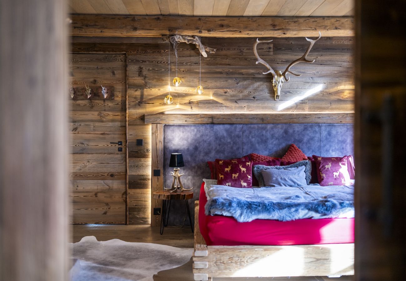 Chalet in Sent - Chasa Sentima – luxuriöser Engadiner Palazzo mit Panoramablick, Hotpot & Sauna direkt an der Talabfahrt 