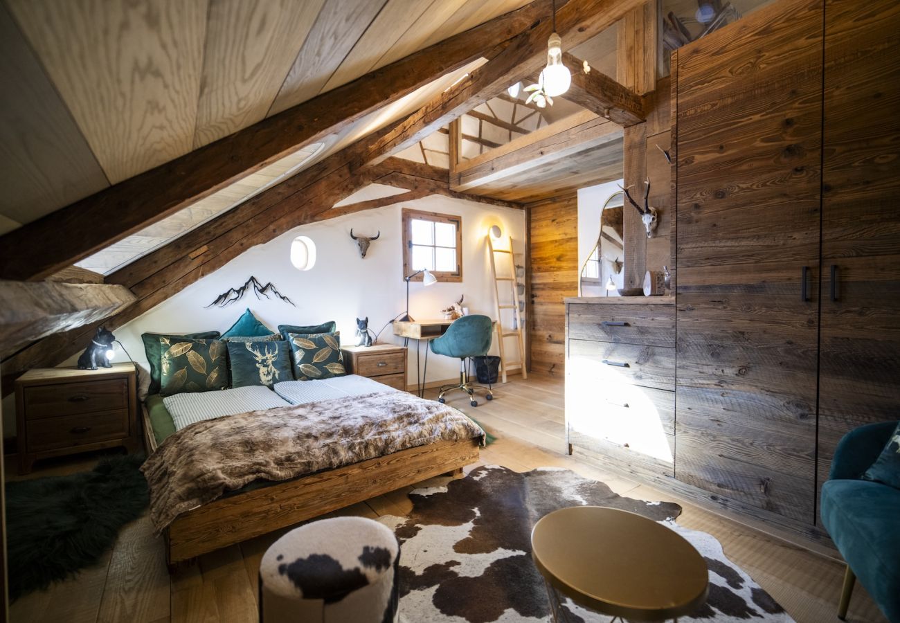 Chalet in Sent - Chasa Sentima – luxuriöser Engadiner Palazzo mit Panoramablick, Hotpot & Sauna direkt an der Talabfahrt 