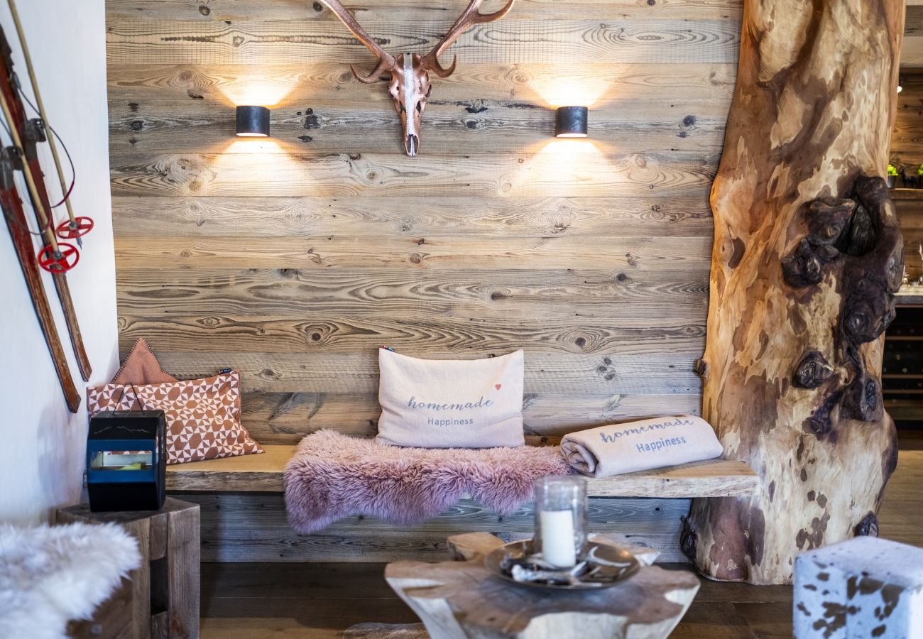 Chalet in Sent - Chasa Sentima – luxuriöser Engadiner Palazzo mit Panoramablick, Hotpot & Sauna direkt an der Talabfahrt 