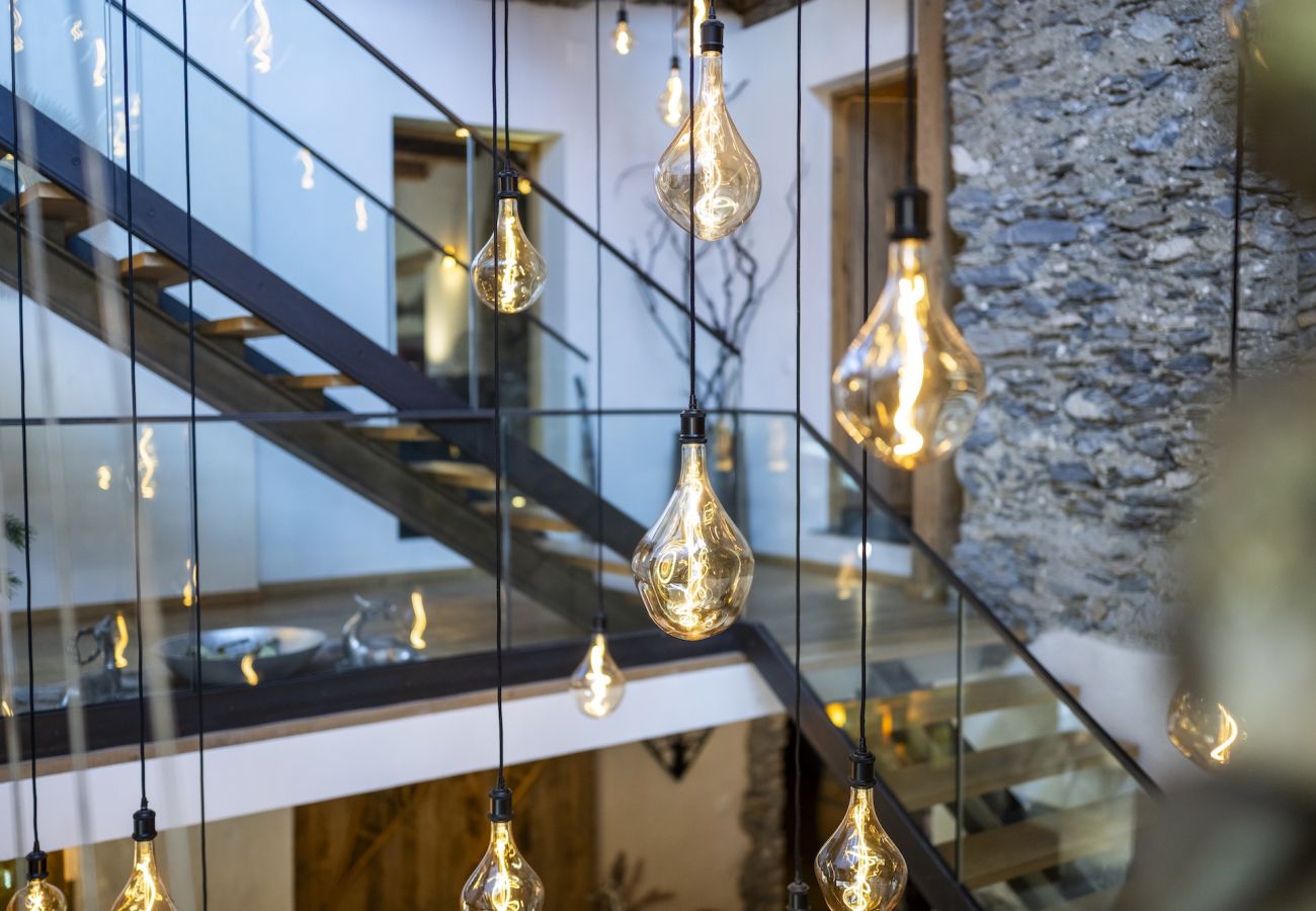 Chalet in Sent - Chasa Sentima – luxuriöser Engadiner Palazzo mit Panoramablick, Hotpot & Sauna direkt an der Talabfahrt 