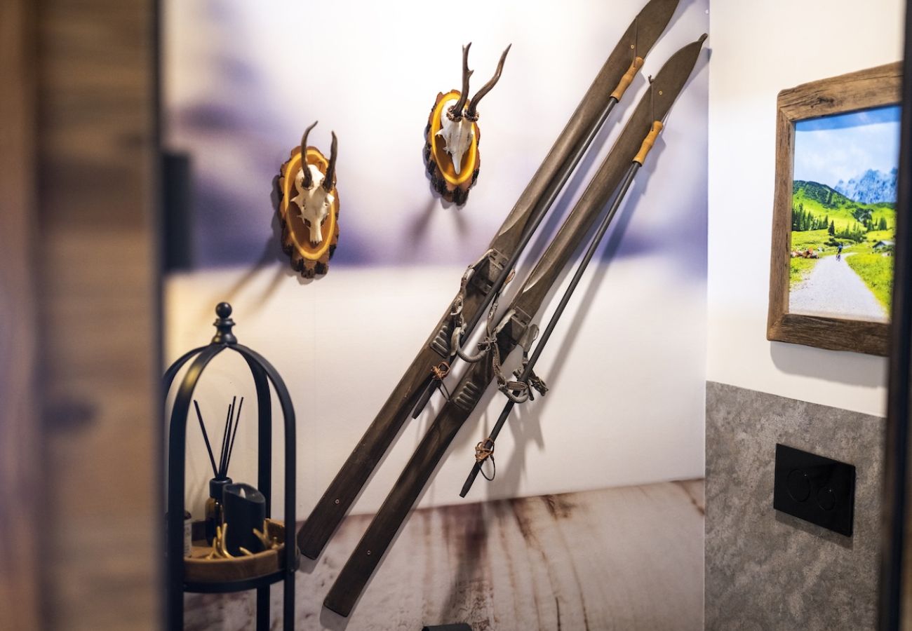 Chalet in Sent - Chasa Sentima – luxuriöser Engadiner Palazzo mit Panoramablick, Hotpot & Sauna direkt an der Talabfahrt 