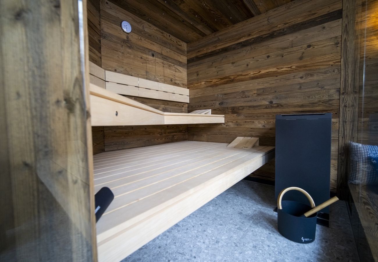 Chalet in Sent - Chasa Sentima – luxuriöser Engadiner Palazzo mit Panoramablick, Hotpot & Sauna direkt an der Talabfahrt 