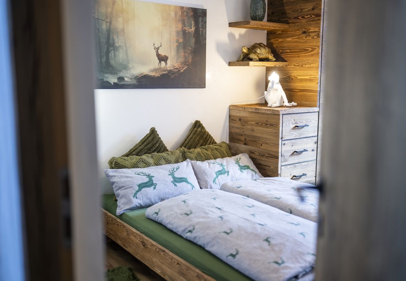 Chalet in Sent - Chasa Sentima – luxuriöser Engadiner Palazzo mit Panoramablick, Hotpot & Sauna direkt an der Talabfahrt 