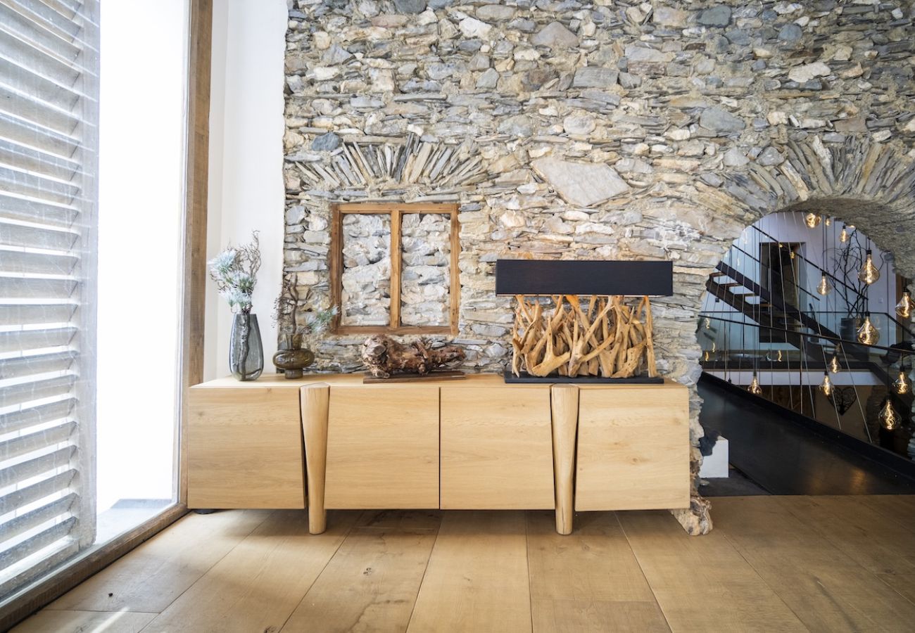 Chalet in Sent - Chasa Sentima – luxuriöser Engadiner Palazzo mit Panoramablick, Hotpot & Sauna direkt an der Talabfahrt 