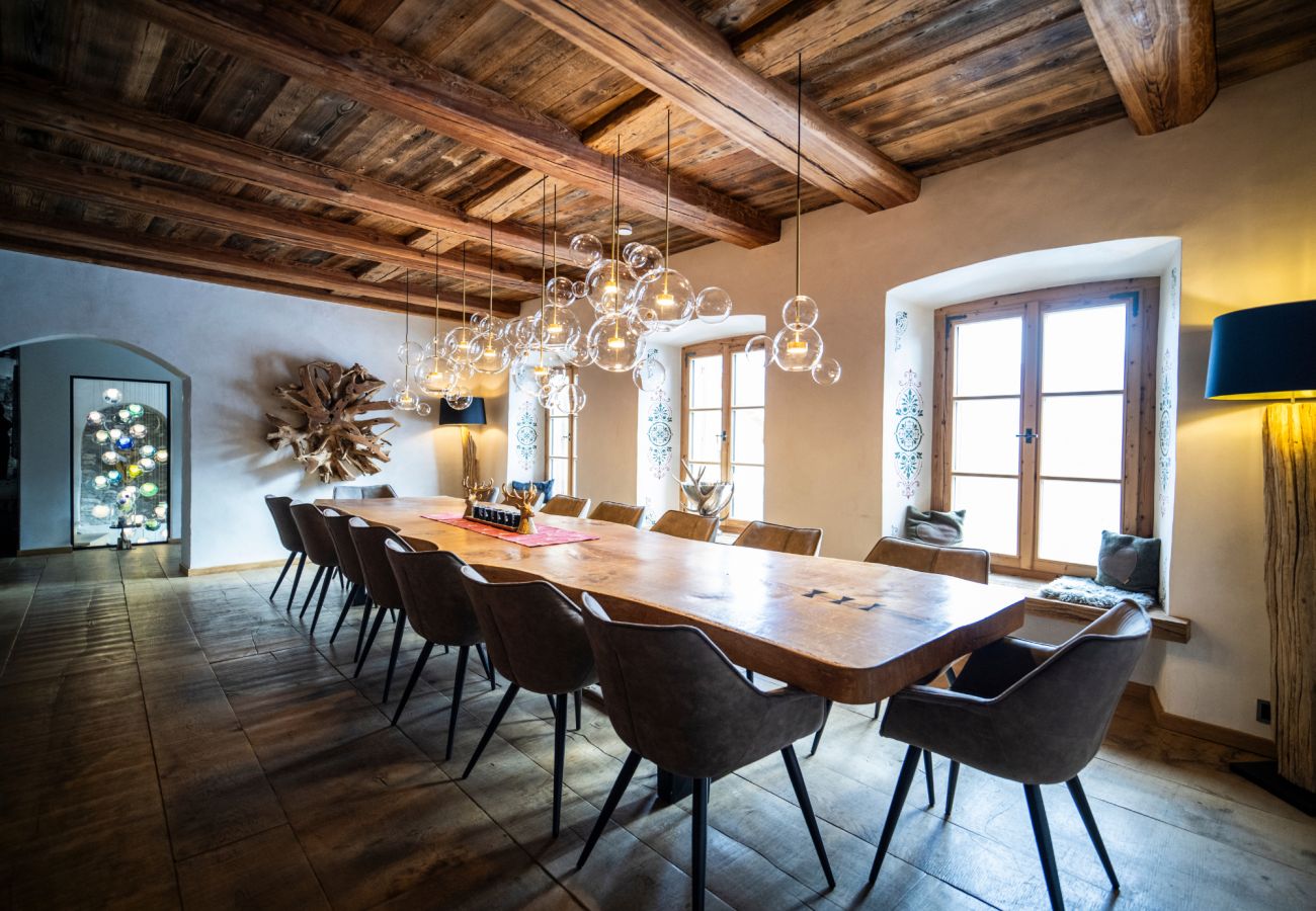 Chalet in Sent - Chasa Sentima – luxuriöser Engadiner Villa mit Panoramablick, Hotpot & Sauna