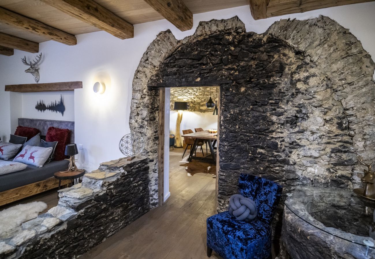 Chalet in Sent - Chasa Sentima – luxuriöser Engadiner Villa mit Panoramablick, Hotpot & Sauna