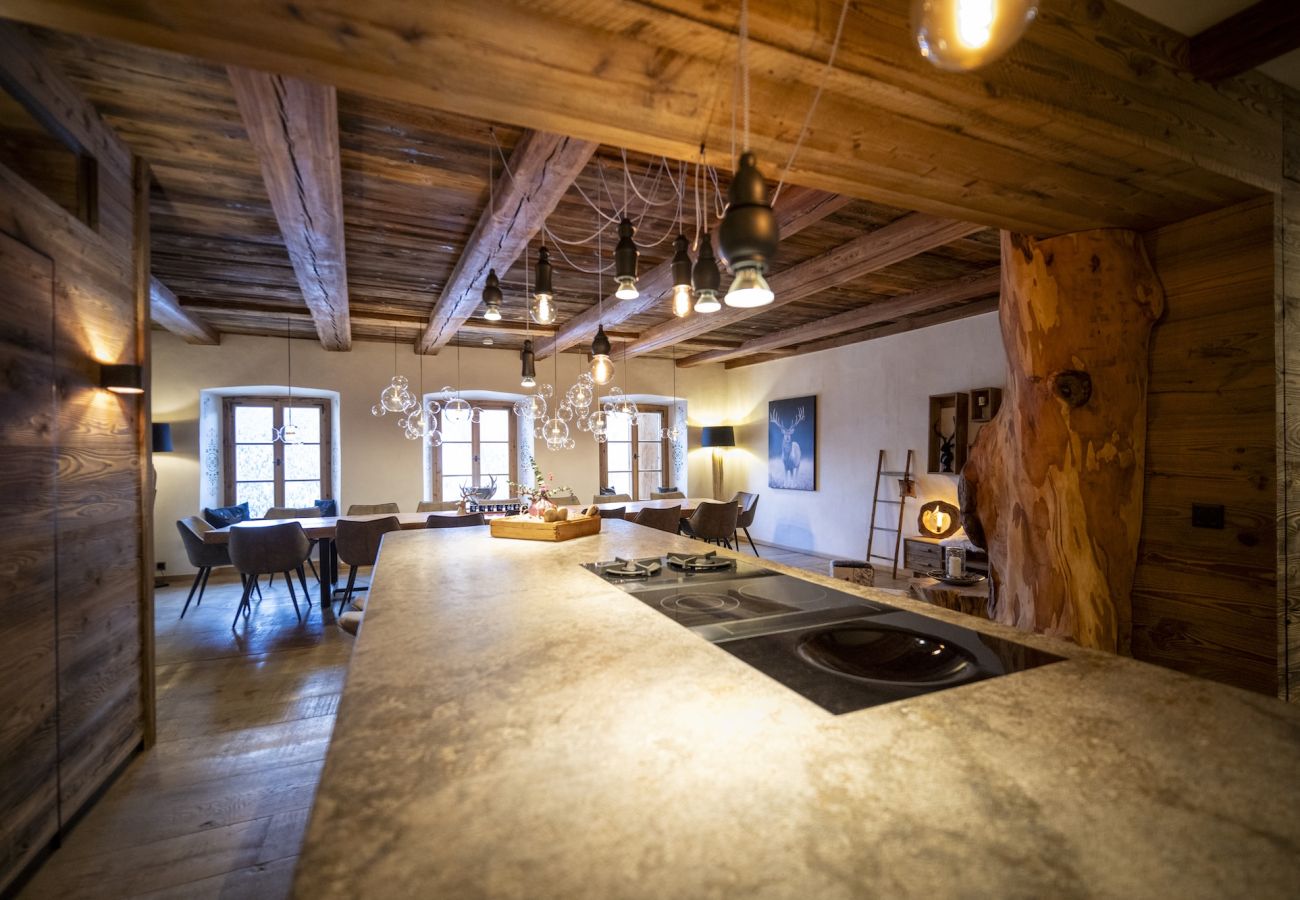 Chalet in Sent - Chasa Sentima – luxuriöser Engadiner Villa mit Panoramablick, Hotpot & Sauna