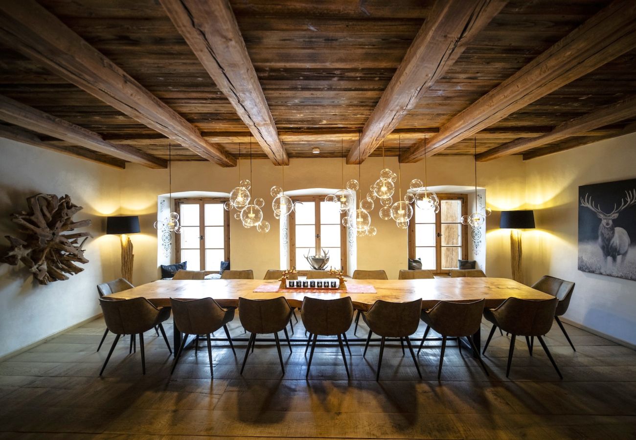 Chalet in Sent - Chasa Sentima – luxuriöser Engadiner Villa mit Panoramablick, Hotpot & Sauna