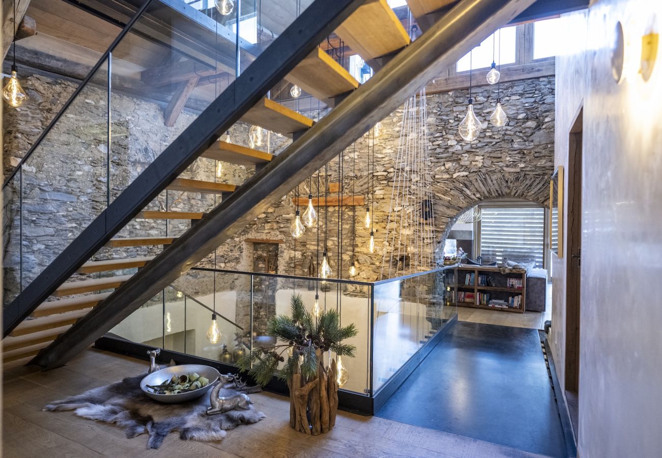 Chalet in Sent - Chasa Sentima – luxuriöser Engadiner Villa mit Panoramablick, Hotpot & Sauna