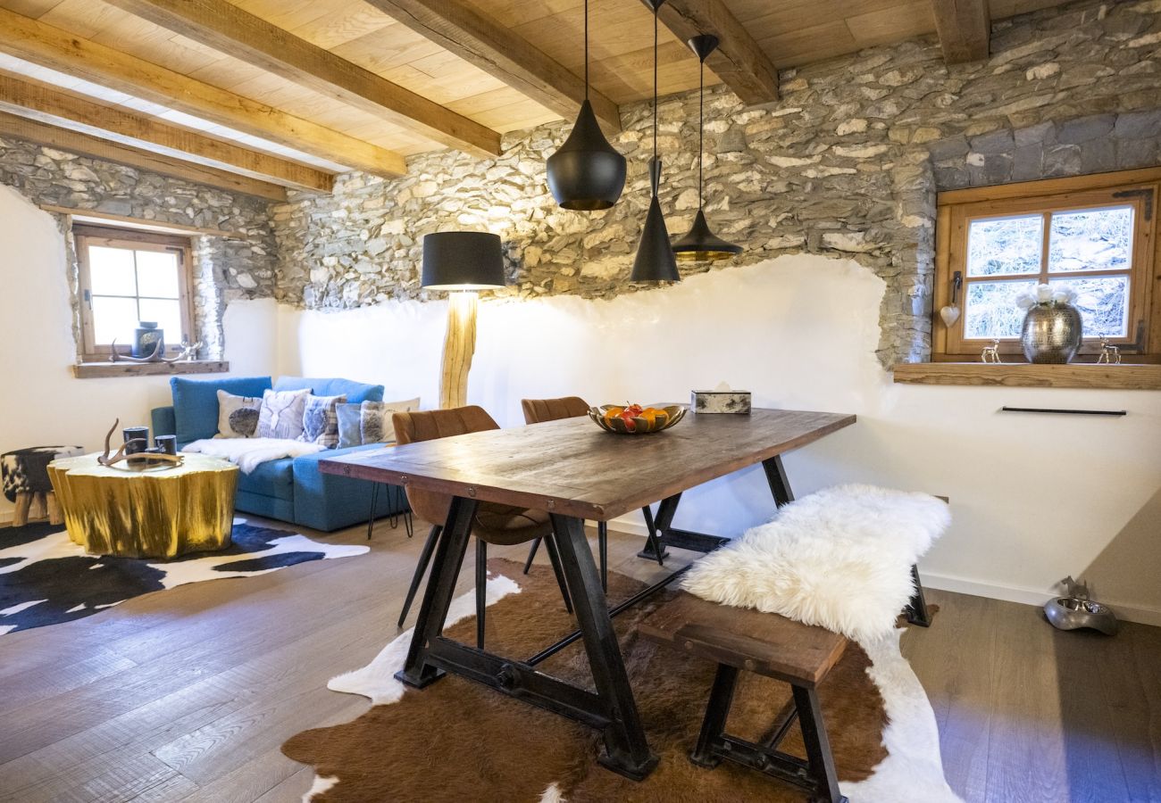 Chalet in Sent - Chasa Sentima – luxuriöser Engadiner Villa mit Panoramablick, Hotpot & Sauna