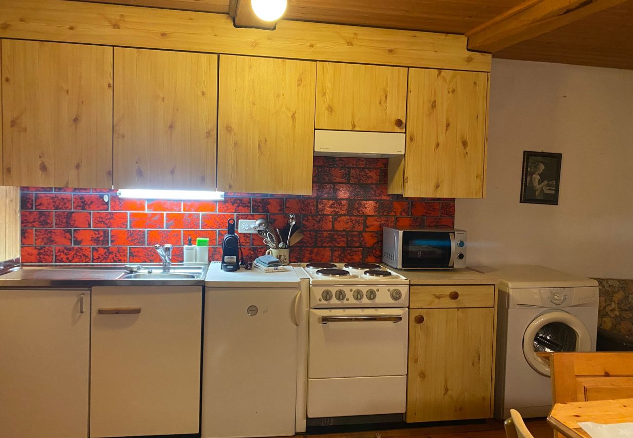 Ferienwohnung in Ftan - Palazzi Denoth - Schlichte und praktische Ferienwohnung für einen unkomplizierten Aufenthalt