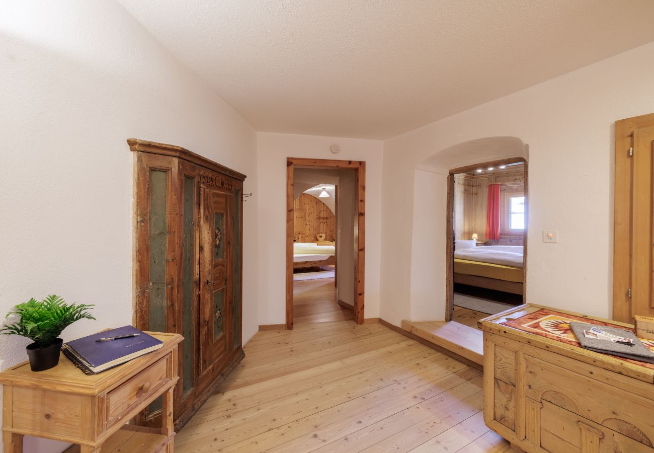 Ferienwohnung in Scuol - Chasa Marugg: Gemütliche 3.5-Zimmerwohnung direkt beim Engadin Bad Scuol
