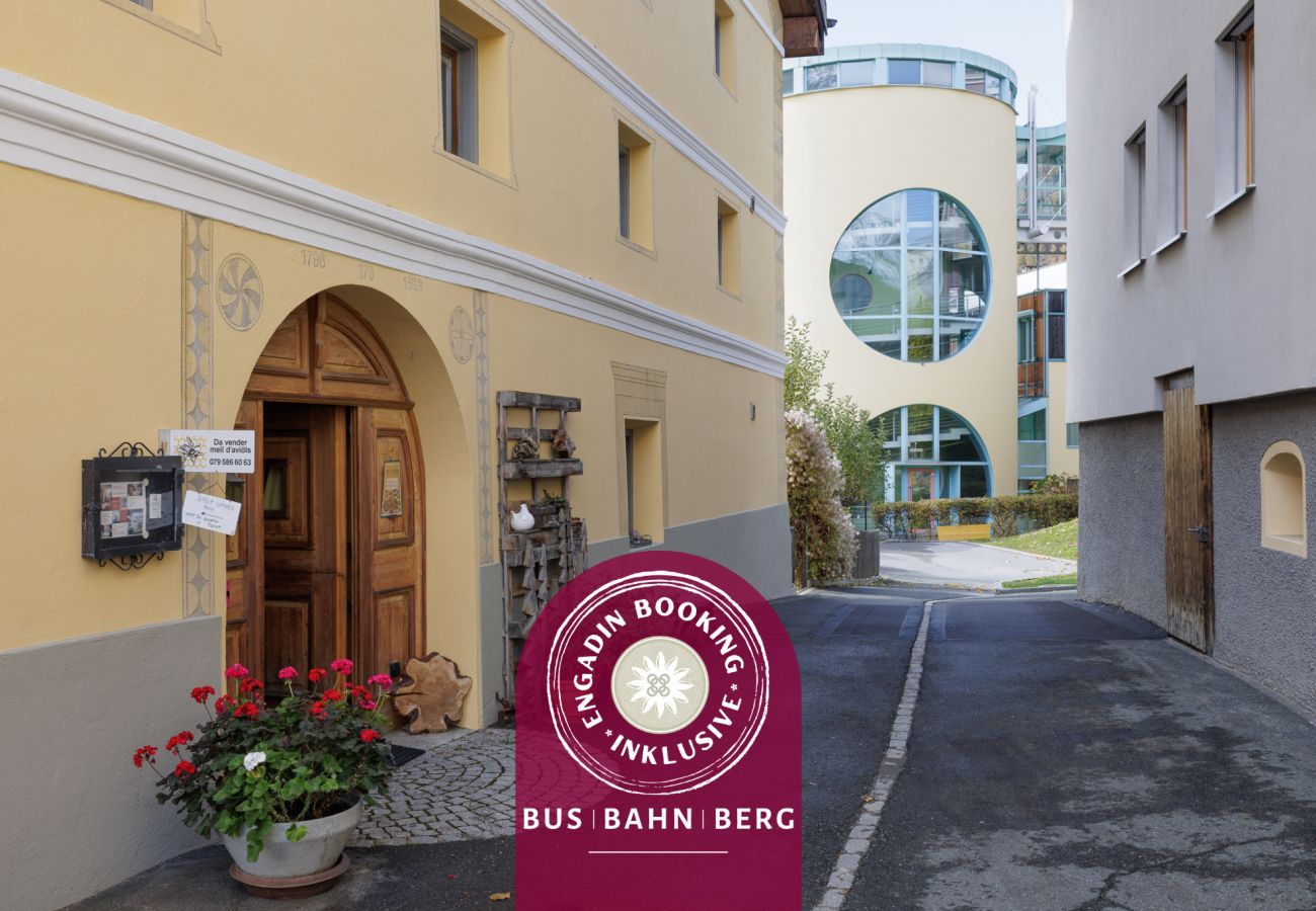 Ferienwohnung in Scuol - Chasa Marugg: Gemütliche 3.5-Zimmerwohnung direkt beim Engadin Bad Scuol