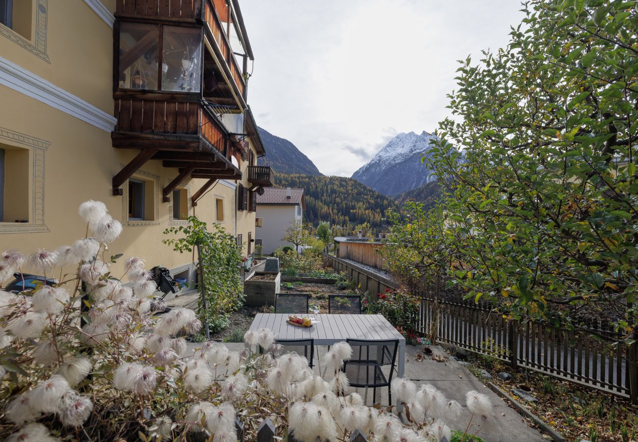 Ferienwohnung in Scuol - Chasa Marugg: Gemütliche 3.5-Zimmerwohnung direkt beim Engadin Bad Scuol