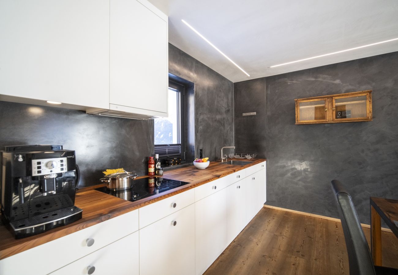 Ferienwohnung in Sent - Chasa Vital - Hochwertige Ferienwohnung mit elegantem Ambiente in Sent