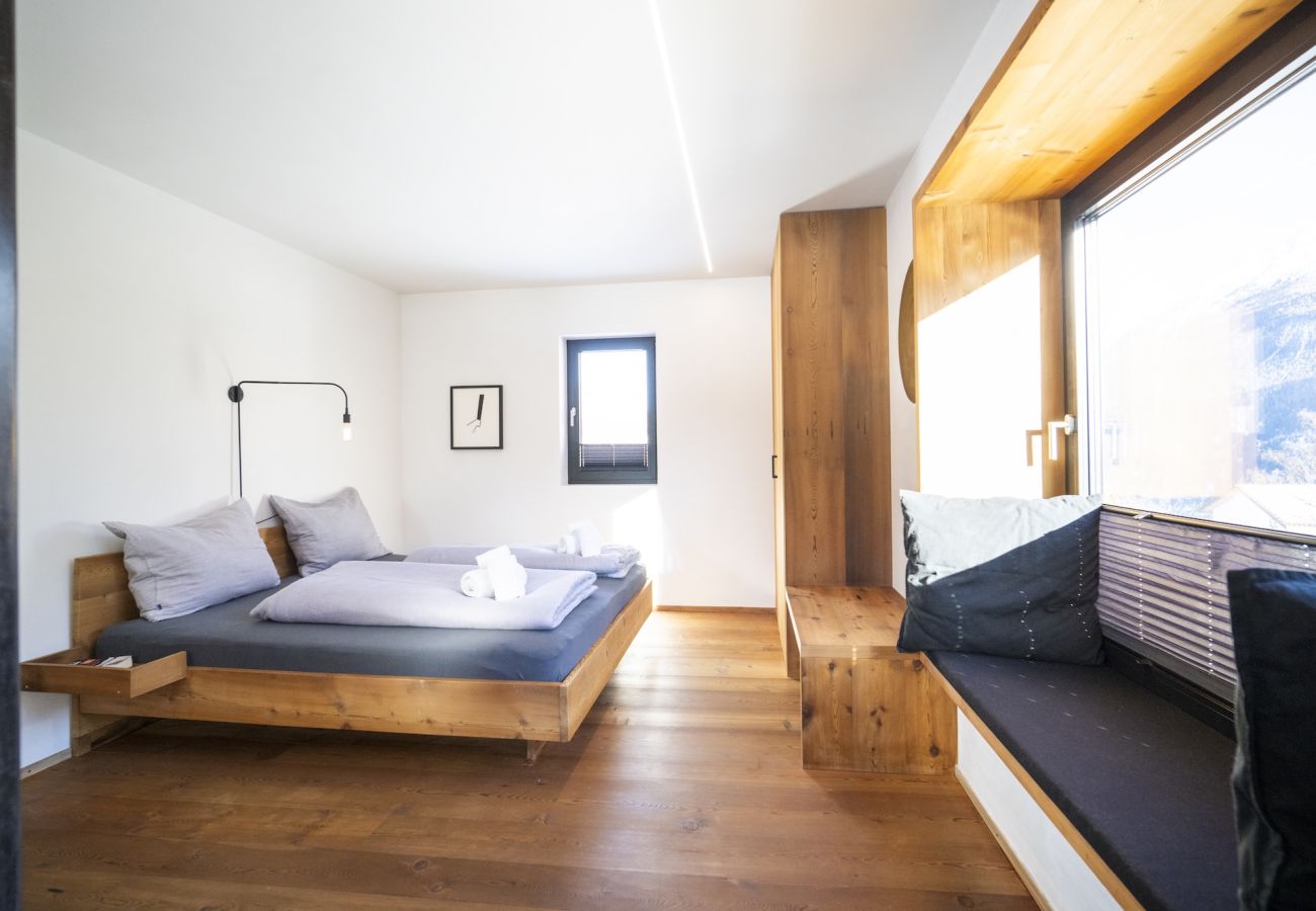 Ferienwohnung in Sent - Chasa Vital - Hochwertige Ferienwohnung mit elegantem Ambiente in Sent