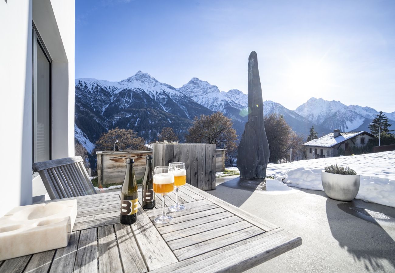 Ferienwohnung in Sent - Chasa Vital - Hochwertige Ferienwohnung mit elegantem Ambiente in Sent