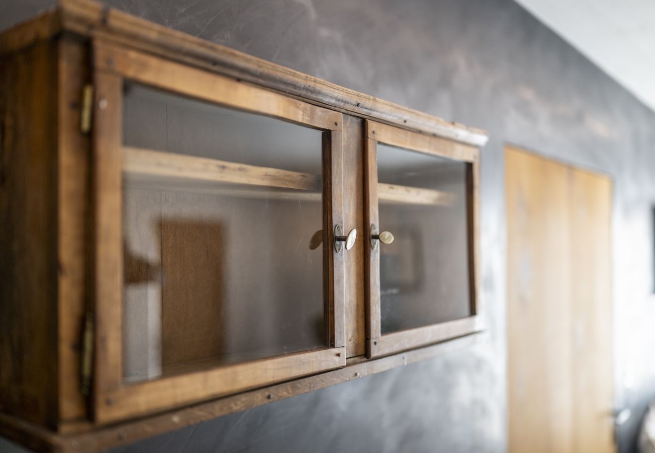 Ferienwohnung in Sent - Chasa Vital - Hochwertige Ferienwohnung mit elegantem Ambiente in Sent