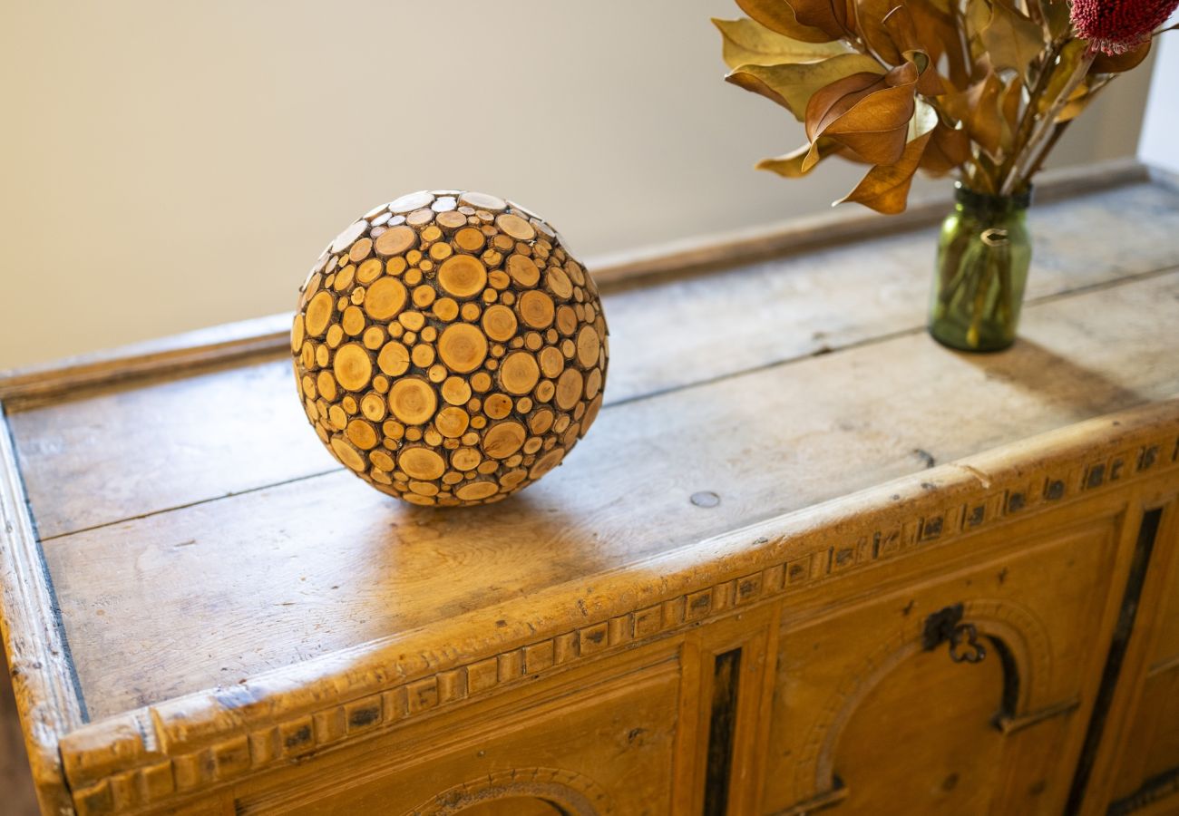 Ferienwohnung in Sent - Chasa Vital - Hochwertige Ferienwohnung mit elegantem Ambiente in Sent