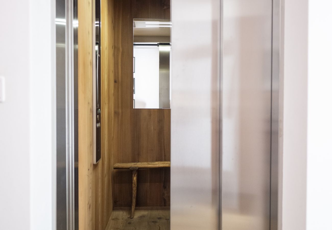 Ferienwohnung in Sent - Chasa Vital - Hochwertige Ferienwohnung mit elegantem Ambiente in Sent