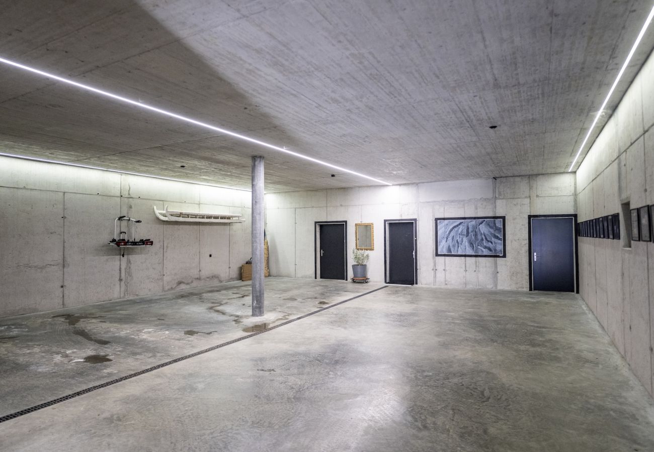 Ferienwohnung in Sent - Chasa Vital - Hochwertige Ferienwohnung mit elegantem Ambiente in Sent