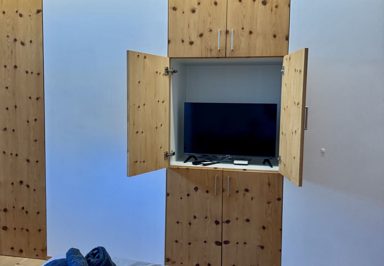 Ferienwohnung in Sent - Chasa Vital - Hochwertige Ferienwohnung mit elegantem Ambiente in Sent