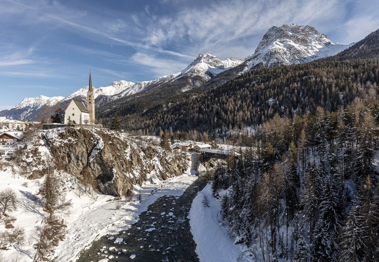 Ferienwohnung in Scuol - Plavna Apartment 2B: Moderne 2 ½-Zimmerwohnung zentral und mit Panoramablick (Südausrichtung)