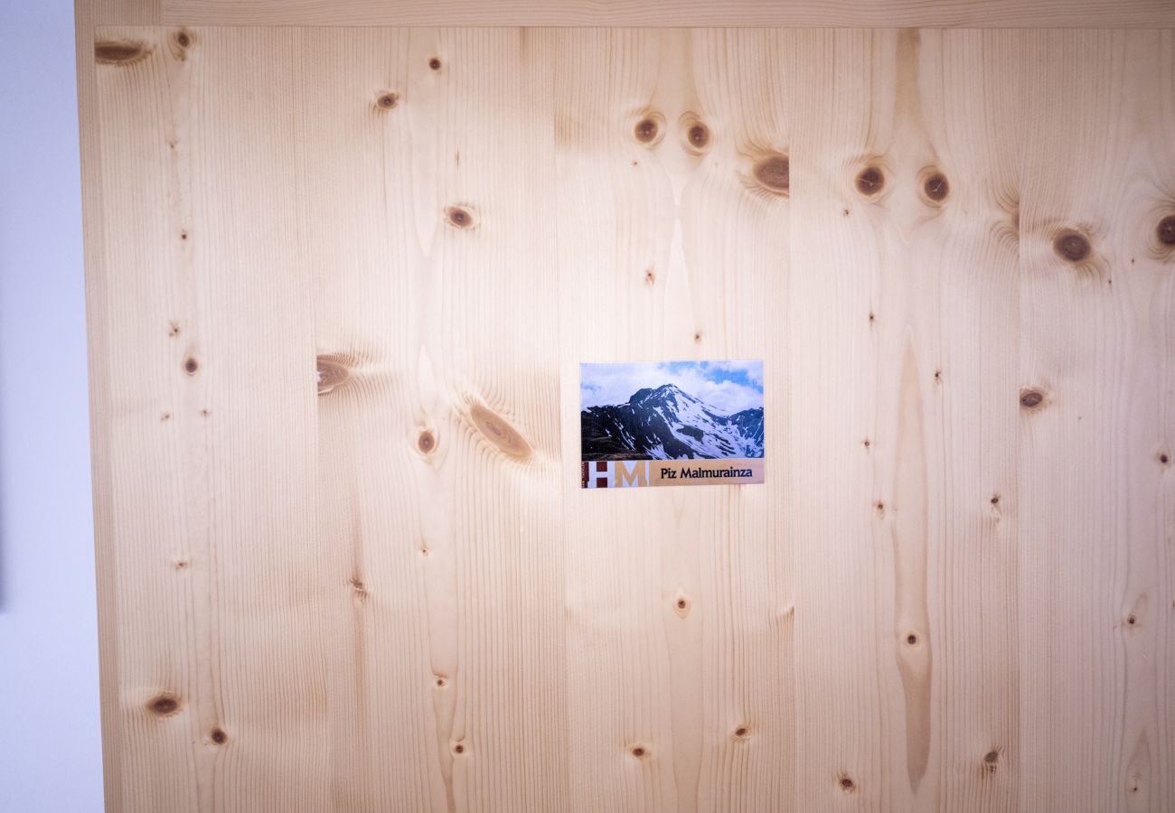 Ferienhaus in Tschlin - Chasa Macun – Grosszügiges Ferienhaus mit professioneller Küche im Bergdorf Tschlin
