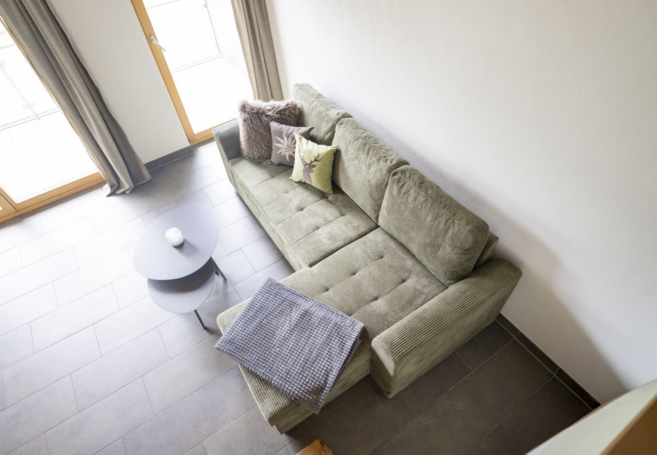 Ferienwohnung in Scuol - Stilvolle Ferienwohnung mit Bergblick im Herzen von Scuol