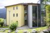 Ferienwohnung in Scuol - Stilvolle Ferienwohnung mit Bergblick im Herzen von Scuol