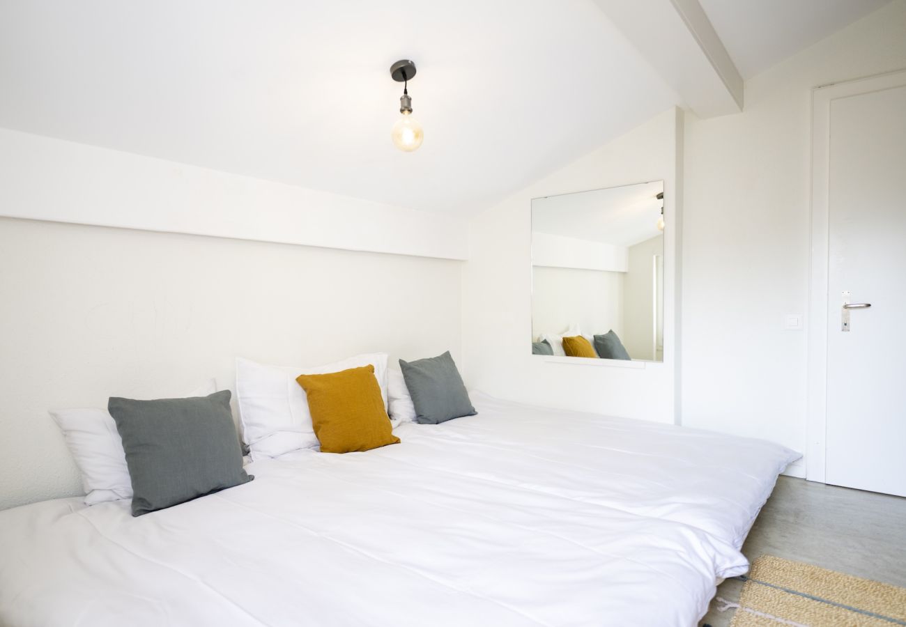 Ferienwohnung in Scuol - Chasa Val 739 - Grosszügiges Ferienhaus mit Gartensauna und Hot Tub in Scuol