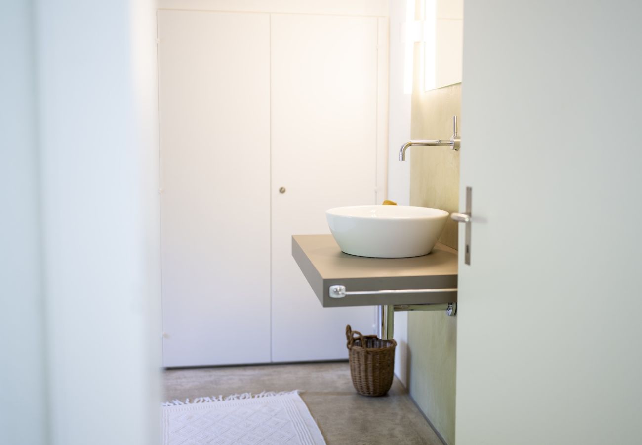 Ferienwohnung in Scuol - Chasa Val 739 - Grosszügiges Ferienhaus mit Gartensauna und Hot Tub in Scuol