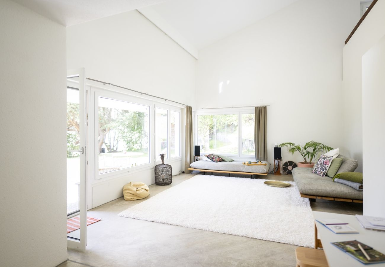 Ferienwohnung in Scuol - Chasa Val 739 - Grosszügiges Ferienhaus mit Gartensauna und Hot Tub in Scuol