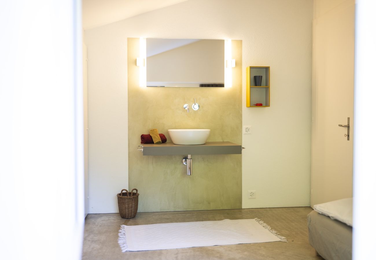Ferienwohnung in Scuol - Chasa Val 739 - Grosszügiges Ferienhaus mit Gartensauna und Hot Tub in Scuol