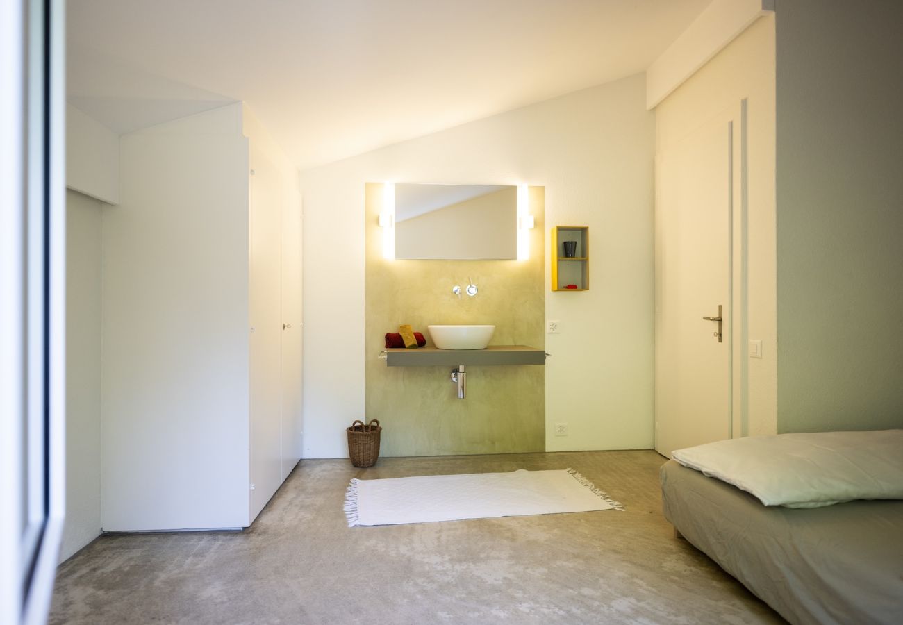 Ferienwohnung in Scuol - Chasa Val 739 - Grosszügiges Ferienhaus mit Gartensauna und Hot Tub in Scuol