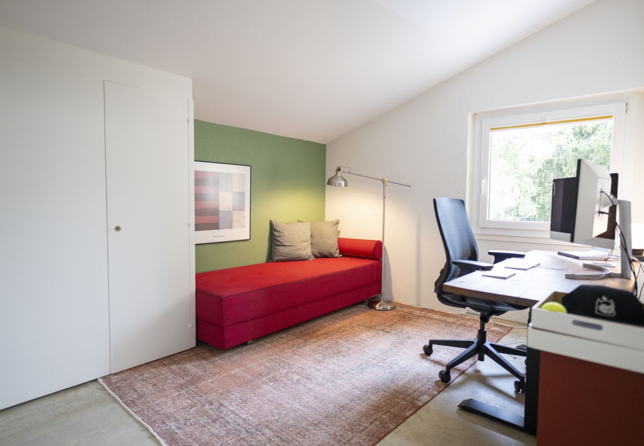 Ferienwohnung in Scuol - Chasa Val 739 - Grosszügiges Ferienhaus mit Gartensauna und Hot Tub in Scuol