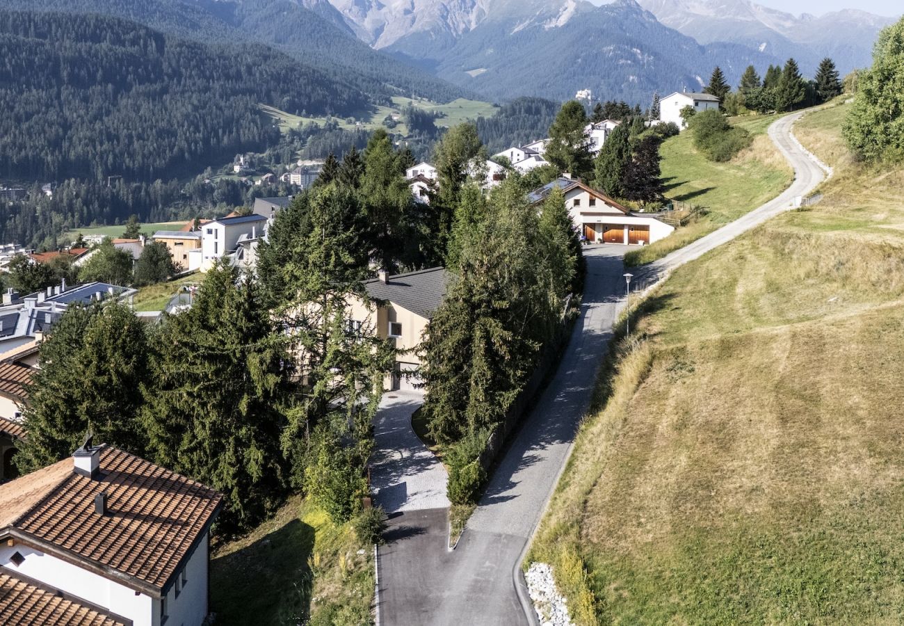 Ferienwohnung in Scuol - Chasa Val 739 - Grosszügiges Ferienhaus mit Gartensauna und Hot Tub in Scuol